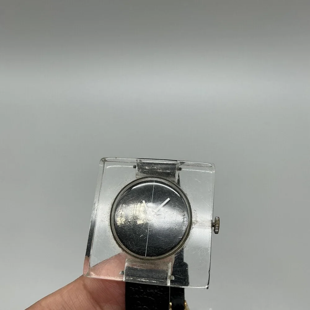 Vintage Royal Dynasty 17 Jewels Women Watch 35mm Square Dial Leather Manual Wind